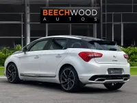 Used Citroën DS5 180 HP (132 kW) 2015 White Hatchback