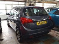 Used Kia Venga 123 HP (90 kW) 2015 Blue Hatchback