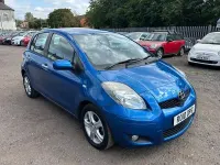 Used Toyota Yaris 101 HP (74 kW) 2010 Blue Hatchback