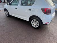 Used Dacia Sandero Essentiel 2018 White Hatchback
