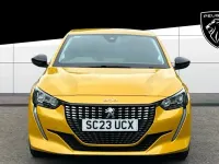 Used Peugeot 208 Active+ 75 HP (55 kW) 2023 Yellow Hatchback