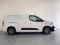 Second-hand Peugeot Partner 100 CP (73 kW) 2024 Alb Monovolum