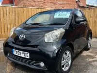Used Toyota iQ 68 HP (50 kW) 2009 Black Hatchback