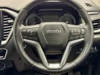 Used Isuzu D-Max 165 HP (121 kW) 2022 Orange Pickup