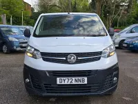 Used Vauxhall Vivaro S 100 HP (73 kW) 2022 White MPV