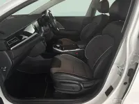 Usado Kia e-Niro 147 kW (201 HP) 2022 Branco SUV