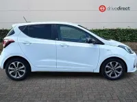 Used Hyundai i10 67 HP (49 kW) 2020 White Hatchback