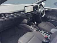 Used Ford Focus ST-Line 123 HP (90 kW) 2024 White Hatchback