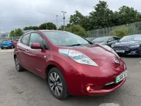 Used Nissan Leaf Tekna 80 kW (109 HP) 2016 Red Hatchback
