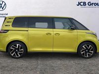 Used VW ID. Buzz Pro 147 kW (200 HP) 2024 Yellow MPV