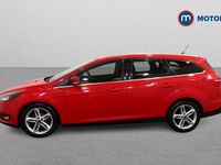 Used Ford Focus Zetec 125 HP (91 kW) 2017 Red Estate