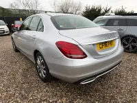 Używany Mercedes C220 170 KM (125 kW) 2016 Srebrny Sedan/Limuzyna