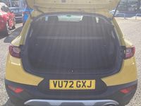Used Kia Stonic 120 HP (88 kW) 2022 Yellow SUV