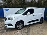 Used Vauxhall Combo Sportive 100 HP (73 kW) 2020 White MPV