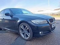 Used BMW 318 2011 Black Sedan