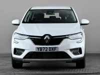 Begagnad Renault Arkana Iconic 138 HK (101 kW) 2023 Vit SUV