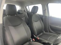 Used Vauxhall Viva 75 HP (55 kW) 2016 White Hatchback