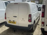 Used Citroën Berlingo 75 HP (55 kW) 2017 White MPV
