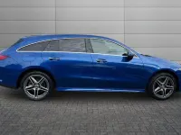 Used Mercedes E250 Executive 215 HP (158 kW) 2025 Blue Estate