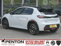 New Peugeot 208 Premium 108 HP (79 kW) 2026 White Hatchback