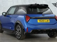 Usado Mini Cooper S Hatch 201 HP (147 kW) 2025 Azul Citadino