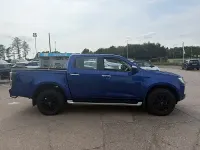 Used Isuzu D-Max 163 HP (119 kW) 2022 Blue Pickup