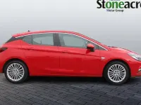 Used Vauxhall Astra Elite 150 HP (110 kW) 2019 Red Hatchback
