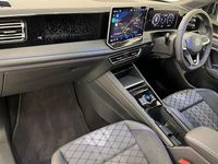 Used VW Tiguan R-line 150 HP (110 kW) 2025 Pure white SUV