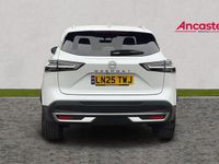 New Nissan Qashqai N-Connecta 155 HP (114 kW) 2025 White SUV