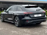 Ny Audi A6 Comfort 2025 Grön Kombi