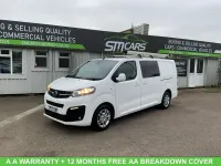 Second-hand Vauxhall Vivaro Sportive 150 CP (110 kW) 2021 Alb Monovolum