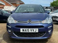 Begagnad Citroën C3 PureTech 2015 Blå Halvkombi