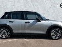 Begagnad Mini Cooper Hatch 113 kW (154 HK) 2025 Silver Halvkombi