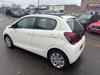 Used Peugeot 108 Active 68 HP (50 kW) 2014 White Hatchback