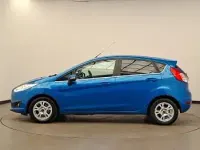 Used Ford Fiesta Titanium 95 HP (69 kW) 2015 Blue Hatchback