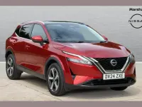 Used Nissan Qashqai N-Connecta 155 HP (114 kW) 2024 Red SUV