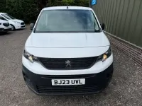 Used Peugeot Partner Premium 131 HP (96 kW) 2023 White MPV