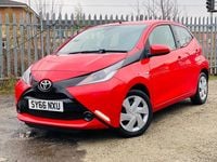 Used Toyota Aygo X-play 69 HP (50 kW) 2017 Red Hatchback