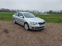 Used Skoda Superb Elegance 140 HP (102 kW) 2014 Silver Hatchback