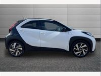 Used Toyota Aygo X 72 HP (52 kW) 2024 White SUV