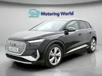 Second-hand Audi Q4 e-tron S-Line 125 kW (170 CP) 2022 Negru SUV