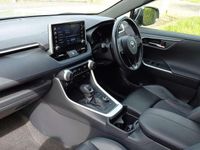 Used Toyota RAV4 Hybrid 218 HP (160 kW) 2019 Silver SUV