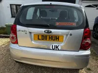 Used Kia Picanto 64 HP (47 kW) 2011 Silver Hatchback