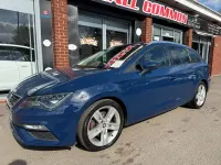 Used Seat Leon ST FR 150 HP (110 kW) 2018 Blue Estate