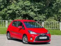 Used Toyota Yaris 2015 Red Hatchback