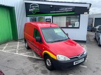 Used Vauxhall Combo 69 HP (50 kW) 2011 Red Van