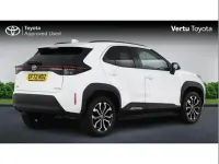 Used Toyota Yaris Cross Design 113 HP (83 kW) 2023 White SUV