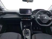 Used Peugeot 208 Style 101 HP (74 kW) 2025 Yellow Hatchback