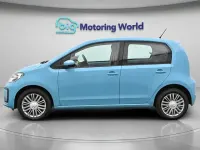Usado VW up! S 65 HP (47 kW) 2022 Azul Citadino