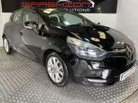 Used Renault Clio Dynamique 75 HP (55 kW) 2017 Black Hatchback